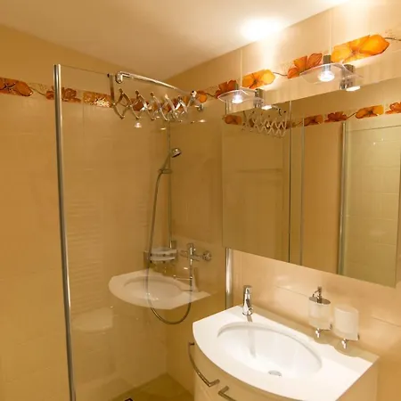 Apartment Haus Cristal - 1441m *