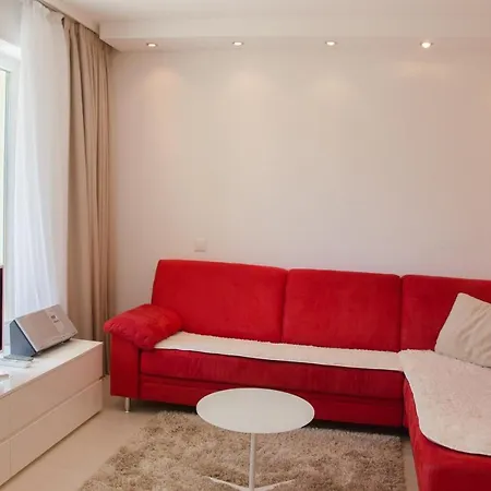 Haus Cristal - 1441m 아파트