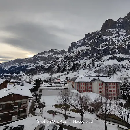 Haus Cristal - 1441m Apartment