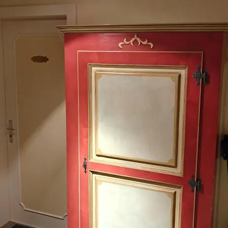 Haus Cristal - 1441m アパート *