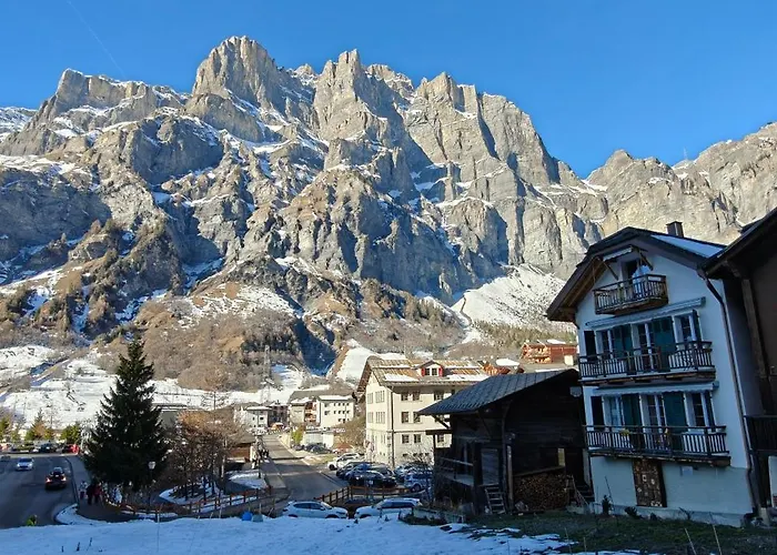 Haus Cristal - 1441m Apartment *