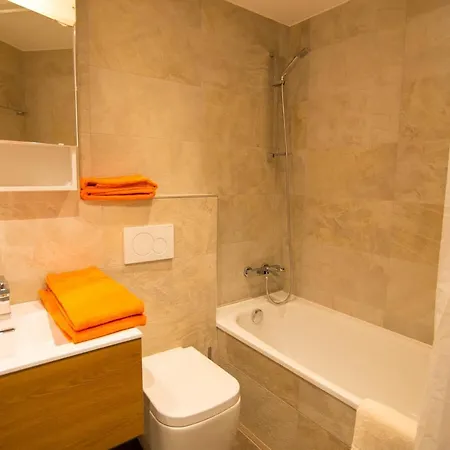 Lejlighed Haus Cristal - 1441m *