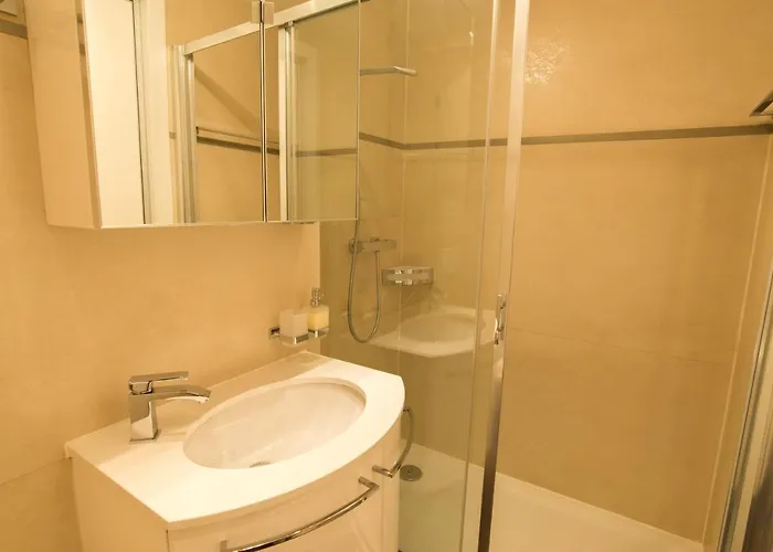 Haus Cristal - 1441m Лойкербад