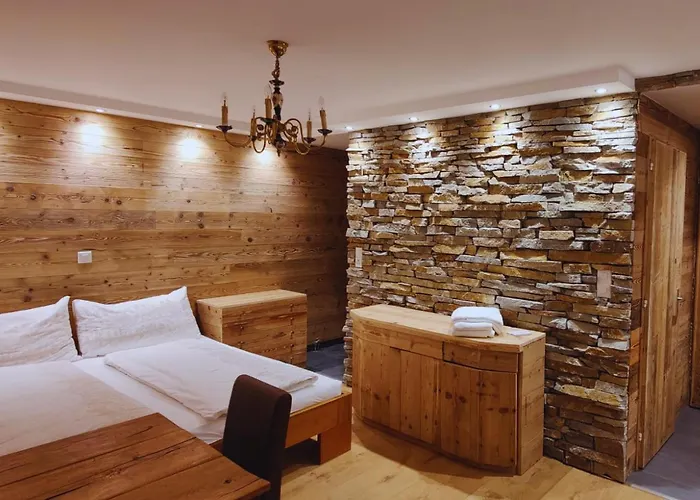 Haus Cristal - 1441m Лойкербад